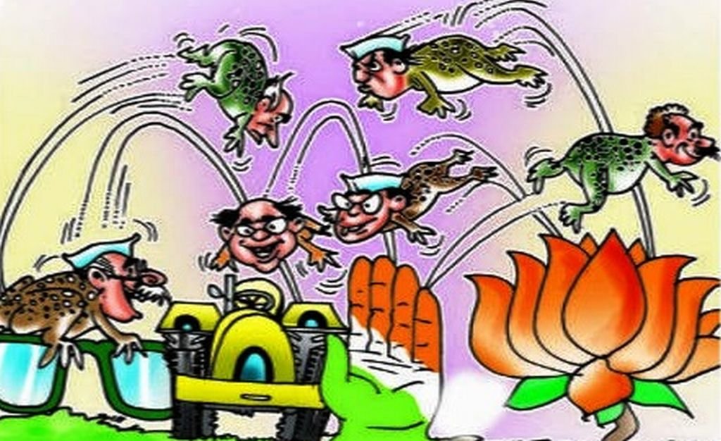 खबर पर 'मुहर' : सपा का साथ छोड़ा...मौका देखकर 'भगवा' ओढ़ा