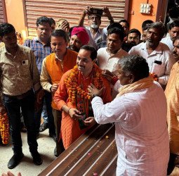 भूमाफिया घोषित और भाजपा से निकाले गए राहुल को फिर लिया गया पार्टी में