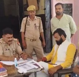 हिंदू देवी-देवताओं पर आपत्तिजनक टिप्पणी का विरोध..पुलिस से कार्रवाई की मांग