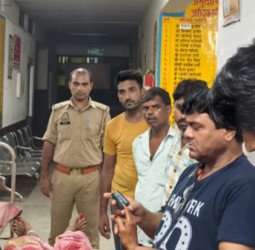 अज्ञात वाहन की टक्कर से महिला की मौत