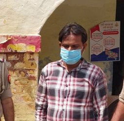 ग्राहक को बेचने आए थे, पुलिस ने सवा करोड़ की स्मैक के साथ पकड़ा