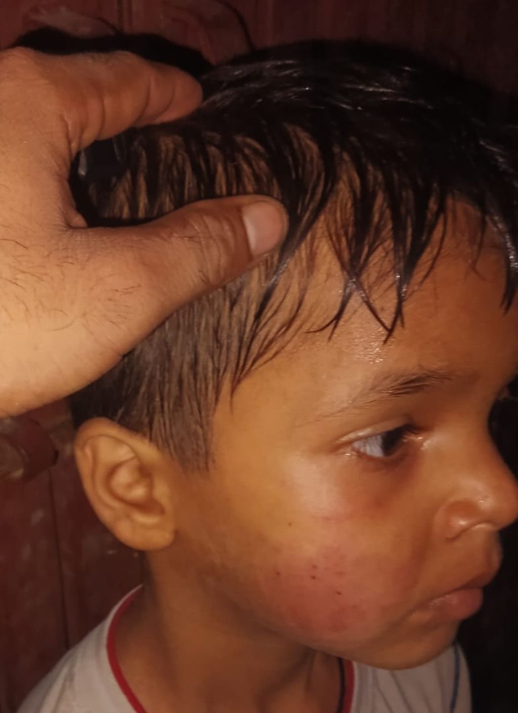 'पापा बुला रहे हैं...'  कहकर बच्चे को ले गया अज्ञात व्यक्ति,  मिला तो ये था हाल