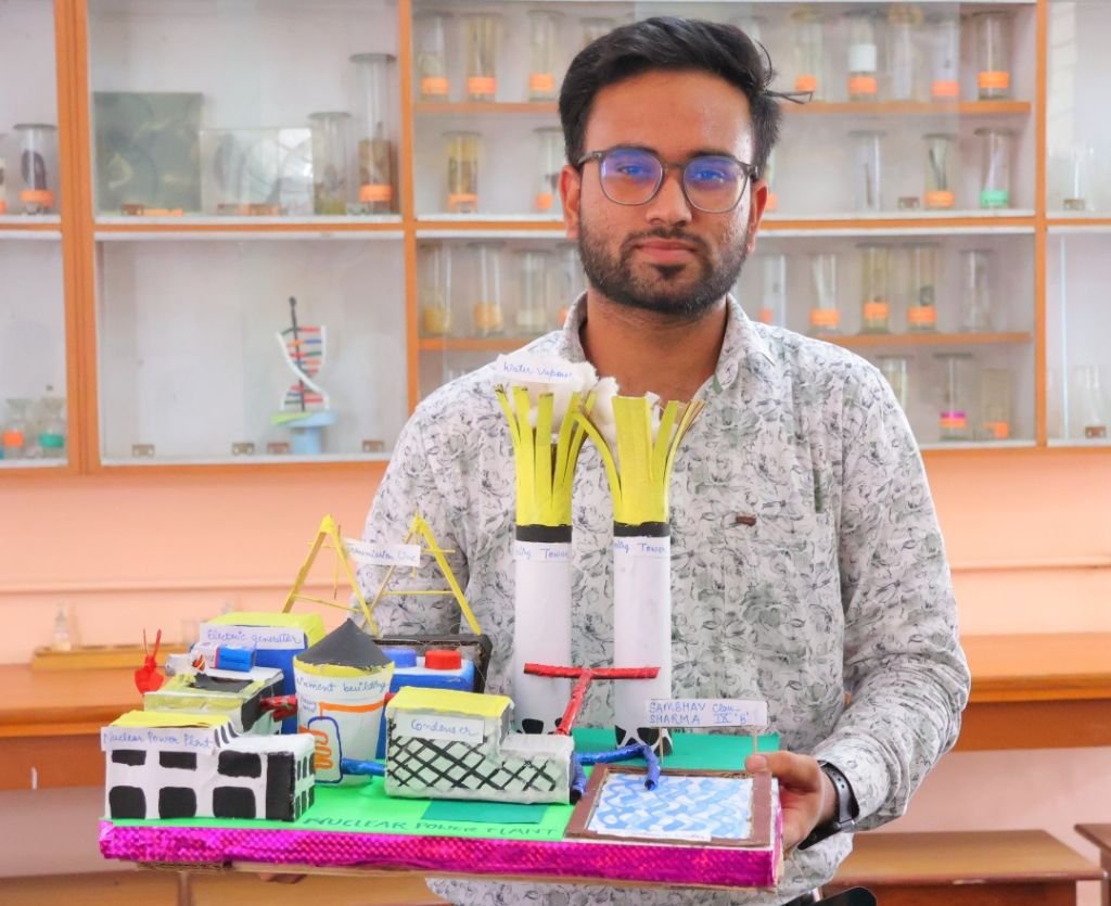 मदर एथीना स्कूल में टीएलएम दिवस के अवसर पर हुआ विशेष कार्यक्रम का आयोजन