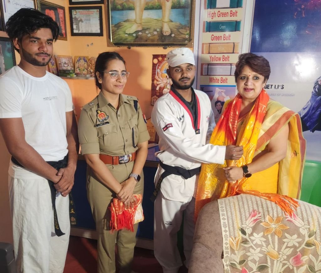 बच्चों ने किए हैरतअंगेज प्रदर्शन, बड़ों ने सराहा