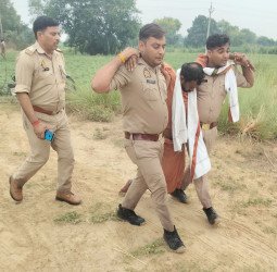 जंगल में छिपकर बैठा था बालिका से दुष्कर्म करने वाला, पुलिस ने पैर में गोली मारकर पकड़ा