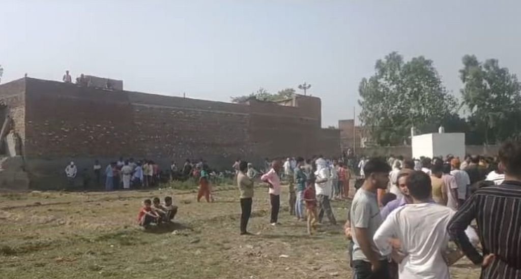 घर से गया था भैंस चराने...अगले दिन तालाब किनारे नाले में मिली लाश