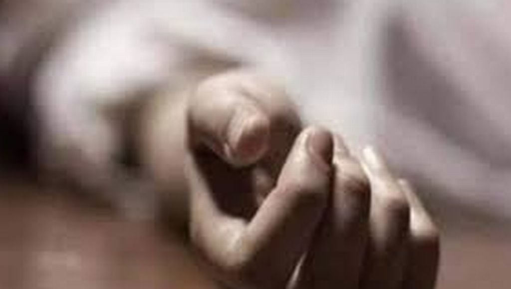 मक्का तोड़ने गई बालिका से युवक ने किया दुष्कर्म...चीखी तो धमकी देकर चुप कराया