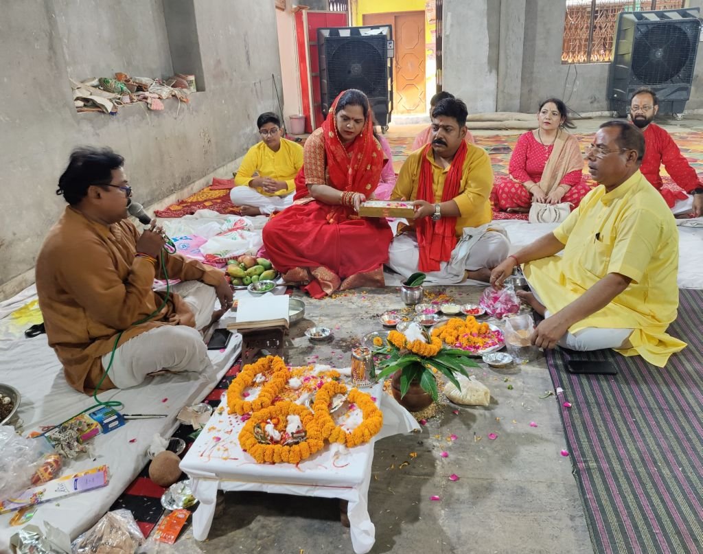 लिंगेश्वरनाथ दक्षिण मुखी हनुमान मंदिर पर हनुमान जी का 14वां वार्षिकोत्सव मनाया