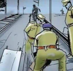 पुलिस मान रही थी आत्महत्या, परिजन कह रहे थे हत्या...सीओ पहुंचे तो...