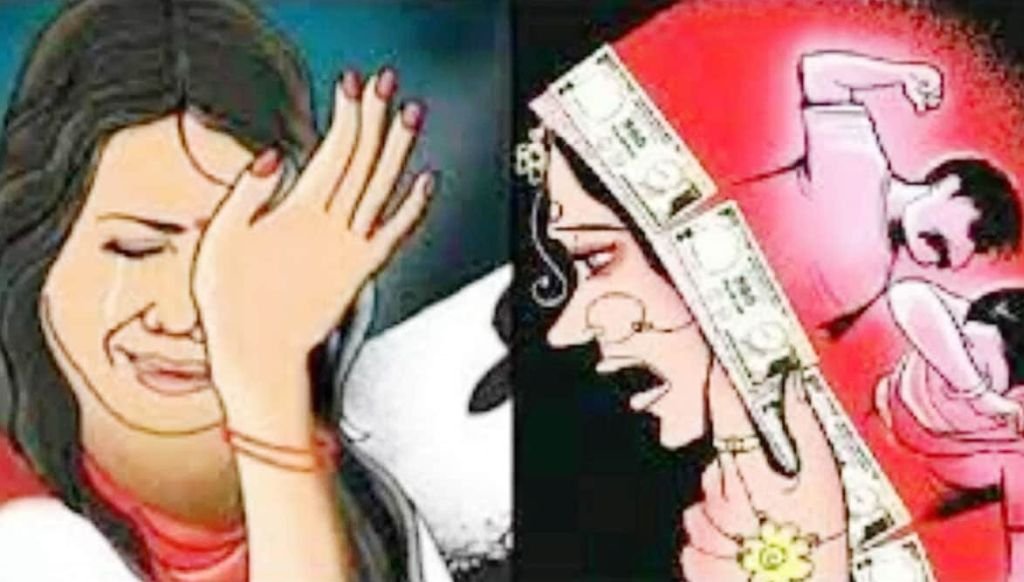 आए दिन पुत्रवधू से दुष्कर्म करता है ससुर...पति को बताया तो उसने भी फटकारा