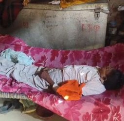 नाक से निकल रहा था खून, नीली पड़ी थी लाशें, मां-बेटे की मौत हुई तो कैसे ... ?