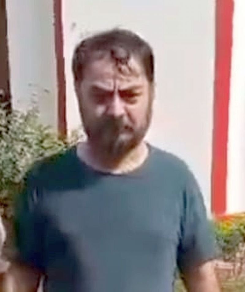 फूल झाडू के नाम पर लगा देता था रुपयों पर 'झाडू', पुलिस ने पकड़ा तो खुले कई राज