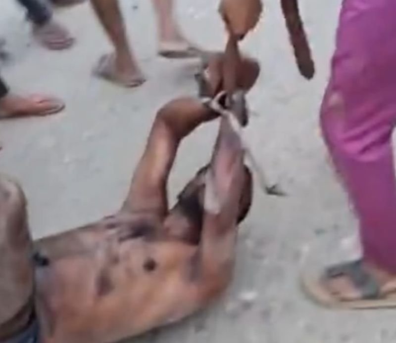 युवक को नंगा करके खंभे से बांधकर पीटा...युवती को भगाकर छोटे भाई ने कर ली थी शादी