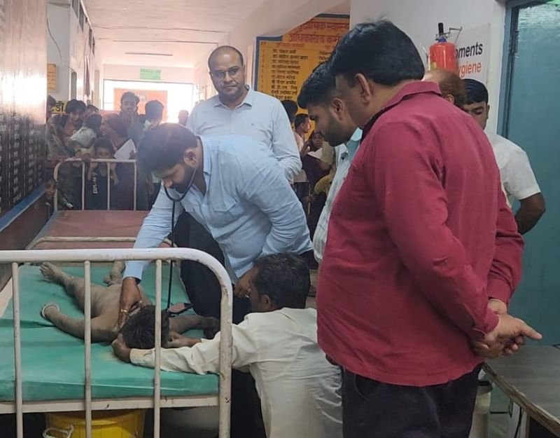 दो जिंदगी और खत्म...पहले भी कई की जान लील चुके हैं 'मौत के गड्ढे'