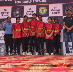 ब्लूमिंगडेल स्कूल की चार छात्राओं का सीबीएसई नेशनल क्रिकेट के लिए चयन