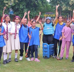 हॉकी बालक वर्ग में शौर्या और बालिका वर्ग में विवेका हाउस ने मारी बाजी