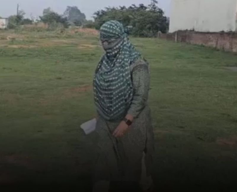 'दीदी...हमारे यहां एक अल्लाह, तुम्हारे यहां इतने भगवान', कहकर हिंदू महिला पर धर्मांतरण का दबाव