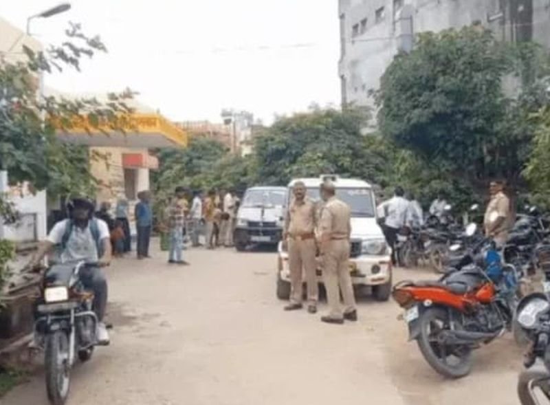 साइकिल से स्कूल जा रहे थे बच्चे...पीछे से आयी गाड़ी ने मारी टक्कर, सगे भाई-बहन की मौत