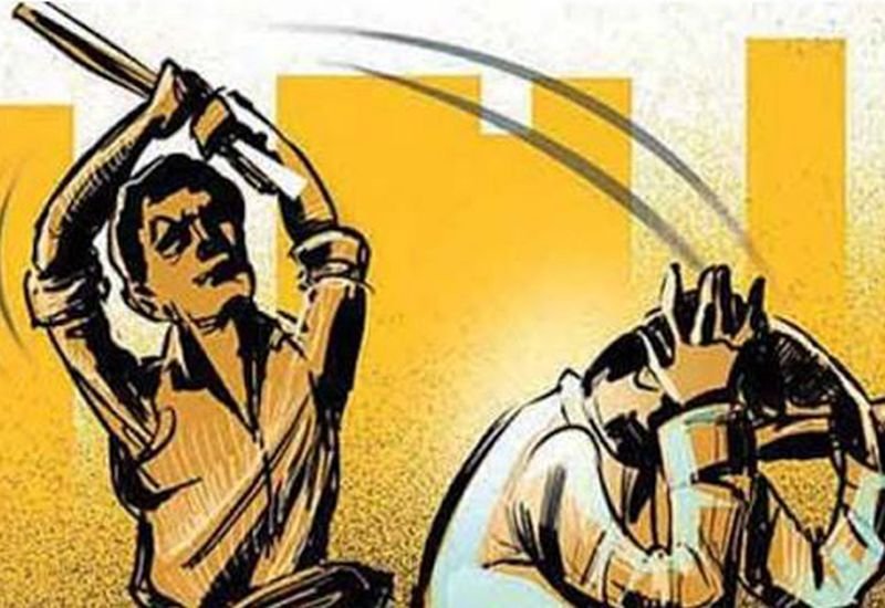 गिरवी रखे जेवर निकले कम, विरोध किया तो ग्रामीण का सिर फोड़ा, जमकर हुई मारपीट