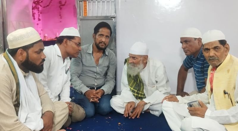 देर रात तक चला कव्वाली का दौर, चादर शरीफ का जुलूस उठा, पहुंचा दरगाह