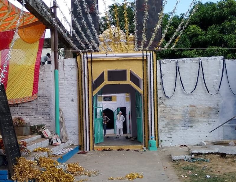 हज़रत मज़ाक मियां साहब रहमतुल्लाह अलैह के 135वें सालाना उर्स का आगाज़ तीन को