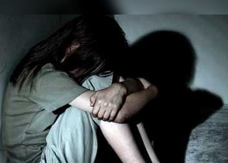 कक्षा चार की छात्रा से दुष्कर्म...दूसरे समुदाय के नाबालिग पर आरोप, परिजन बोले-शिक्षक ने की आरोपी की मदद