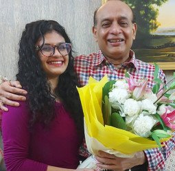 एमएलसी बागीश की बेटी ईधा को मिली डॉक्टरेट की उपाधि