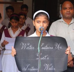 मदर एथीना स्कूल में ‘जल पखवाड़ा 2026’ के अंतर्गत ली जल संरक्षण की शपथ