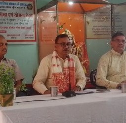 राष्ट्रभक्ति से ओत-प्रोत शिक्षा के लिए जाने जाते हैं विद्या भारती विद्यालयः डोमेश्वर साहू