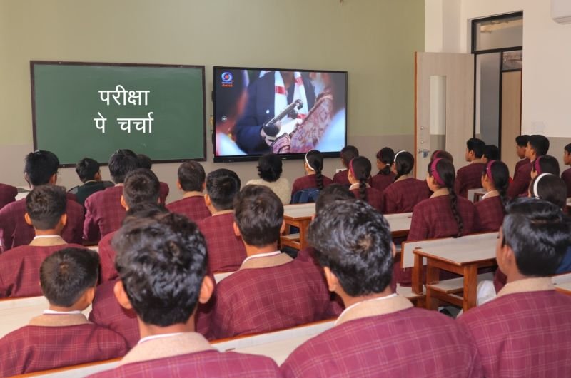 प्रधानमंत्री के जीवन-प्रेरक विचारों को अपनाकर अपने जीवन को सफल बनाएंगें बच्चेः चयनिका