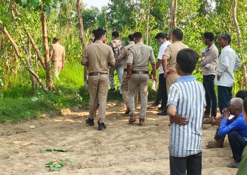सिर का मांस खा गई थीं चीटियां, रेंग रही थीं सूड़ियां...बदायूं के खेत में कुछ इस हालत में मिली युवक की लाश