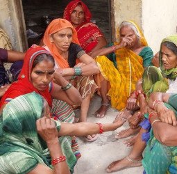 'तू मर जा, हम 50 हजार दे देंगे'...हादसे का 'जुर्माना' न दे पाने का ताना नहीं सह पाया, फांसी लगाकर मर गया