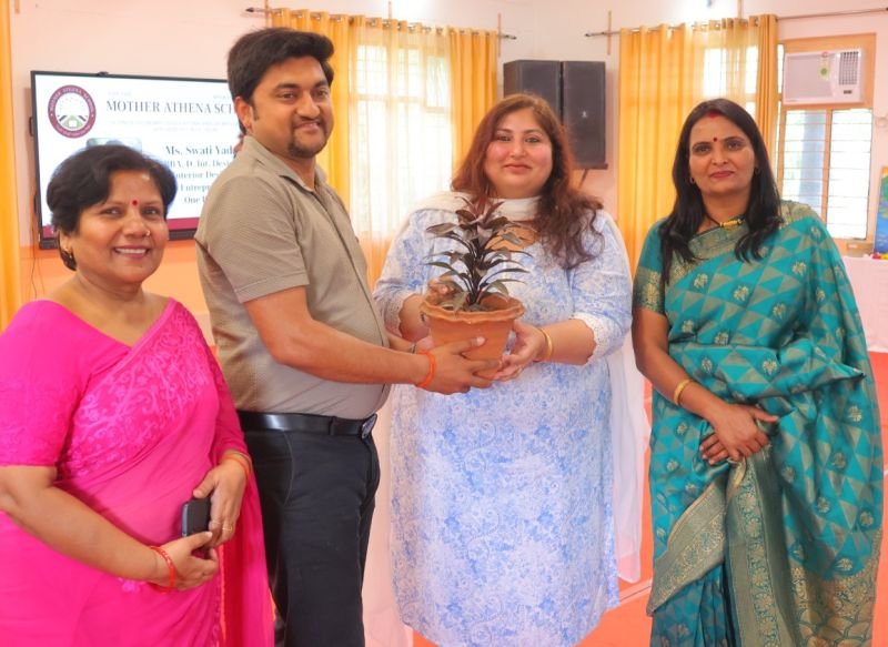 मदर एथीना स्कूल में ‘कॅरियर ओरिएंटेशन’ कार्यशाला का आयोजन