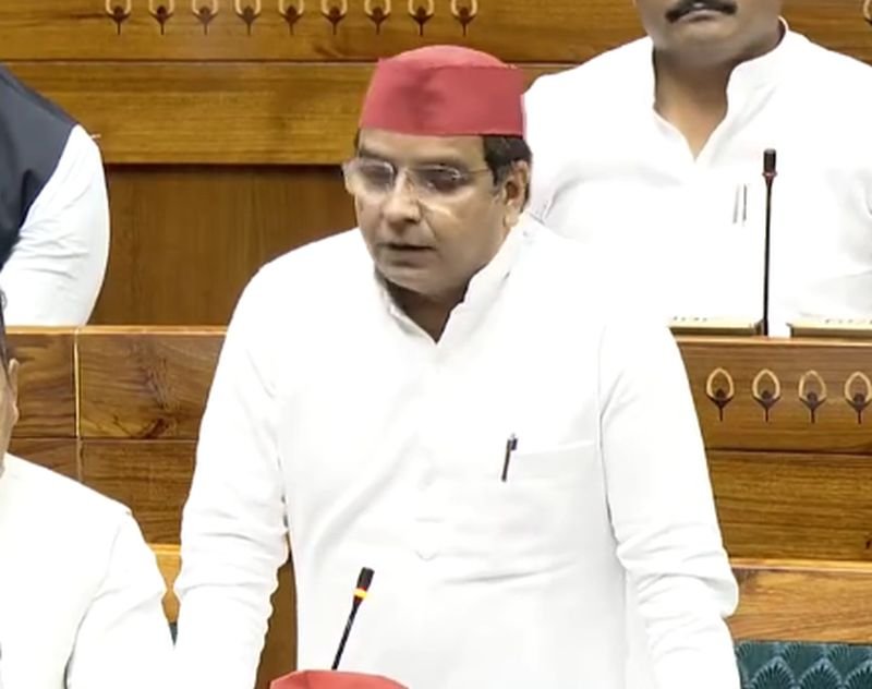 सांसद धर्मेंद्र यादव ने संसद में उठाया नक्सलवाद का मुद्दा